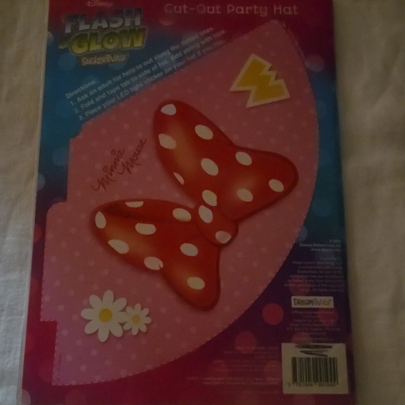 Disney Flash And Glow Stickertivity - Picture 2 of 11